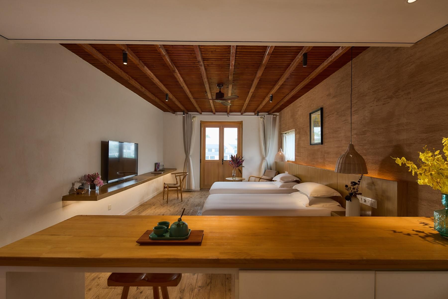 Twin Room with Pastoral View