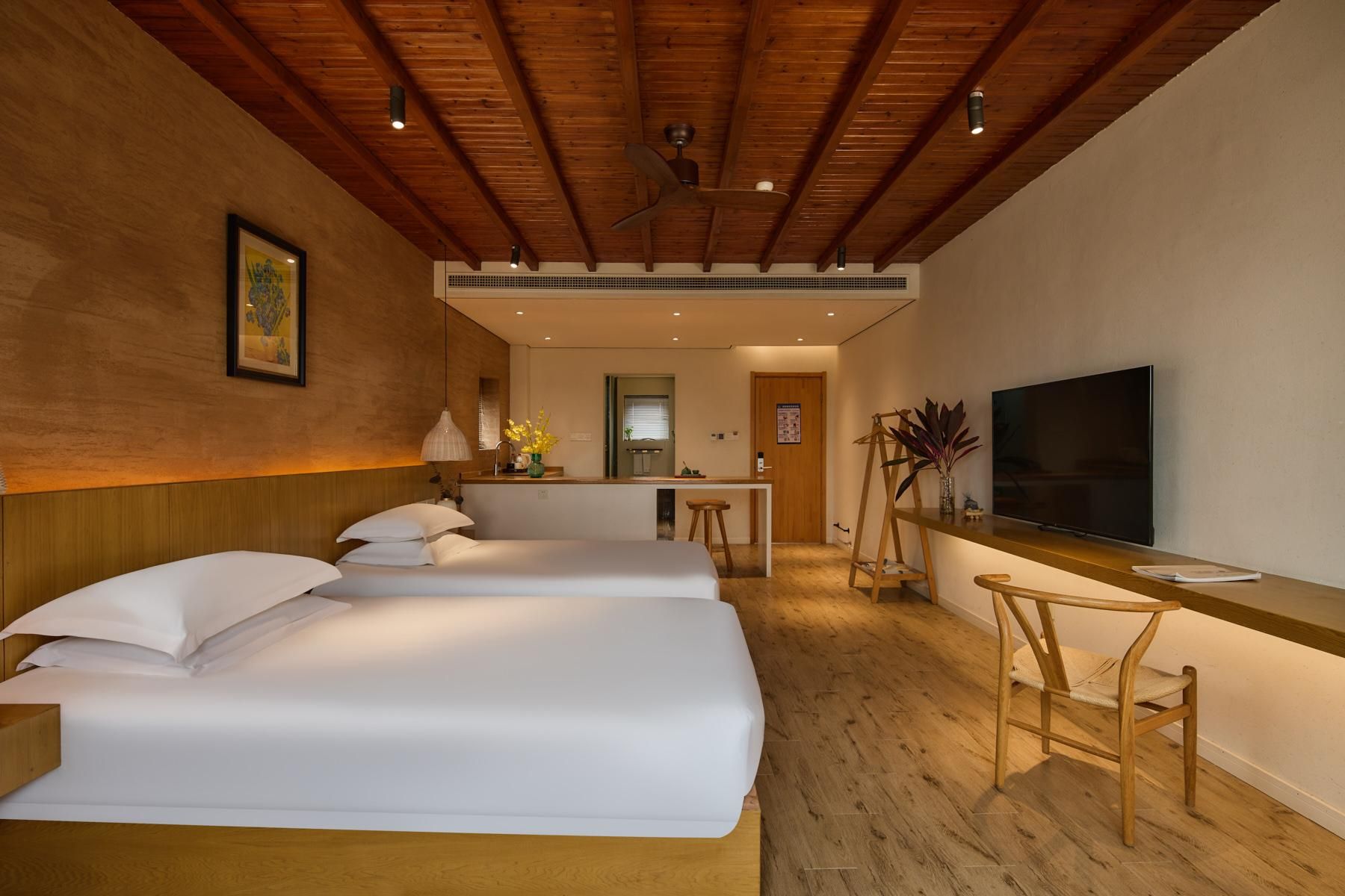 Twin Room with Pastoral View