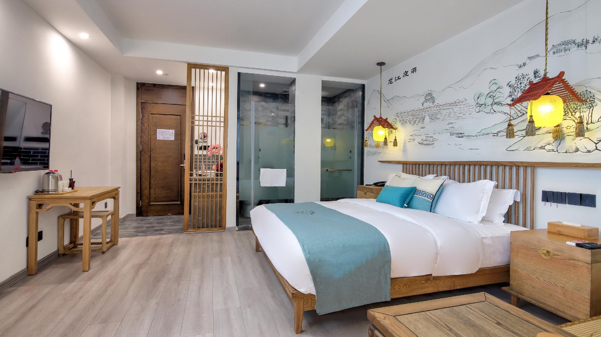 King Suite with Sofa Bed