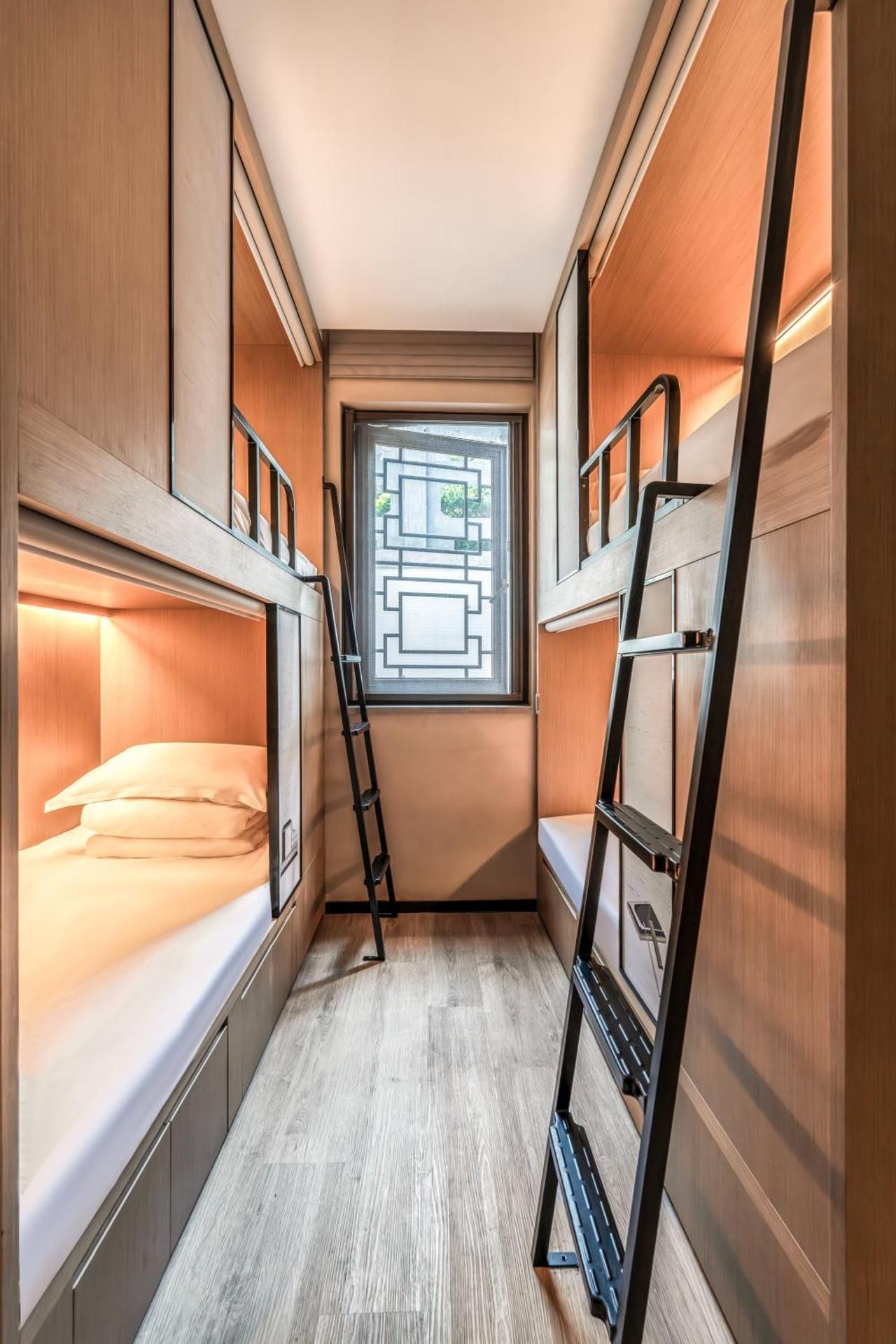 Quadruple Room with Shower