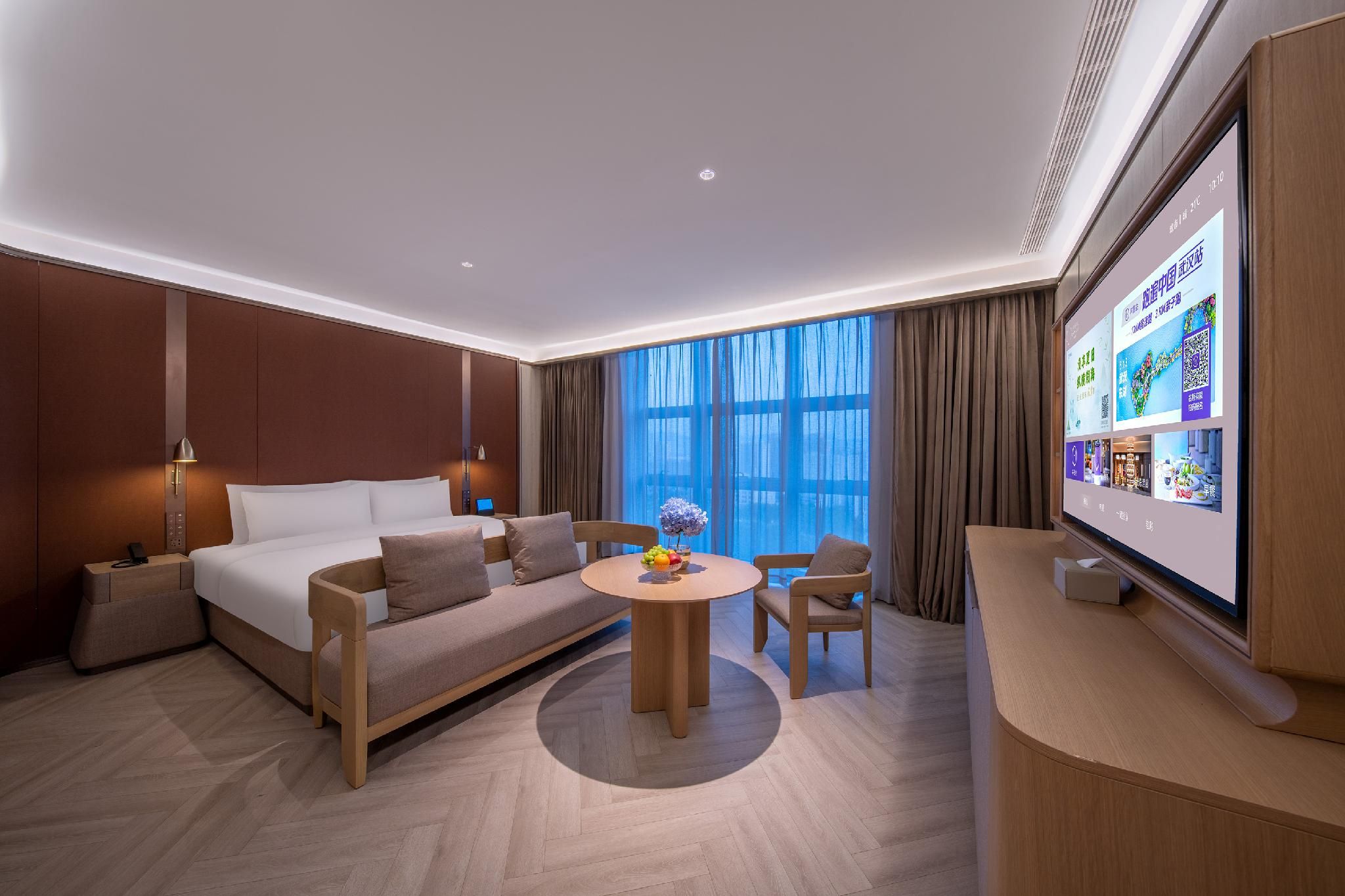 Huazhu - Executive Bed Room