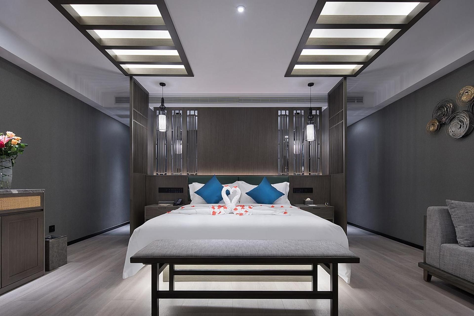 King Room