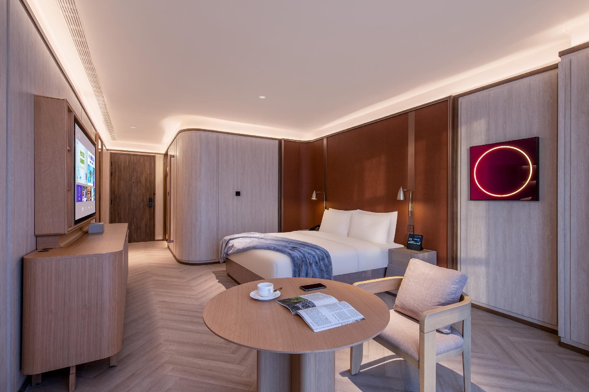 Huazhu - Deluxe Bed Room With View