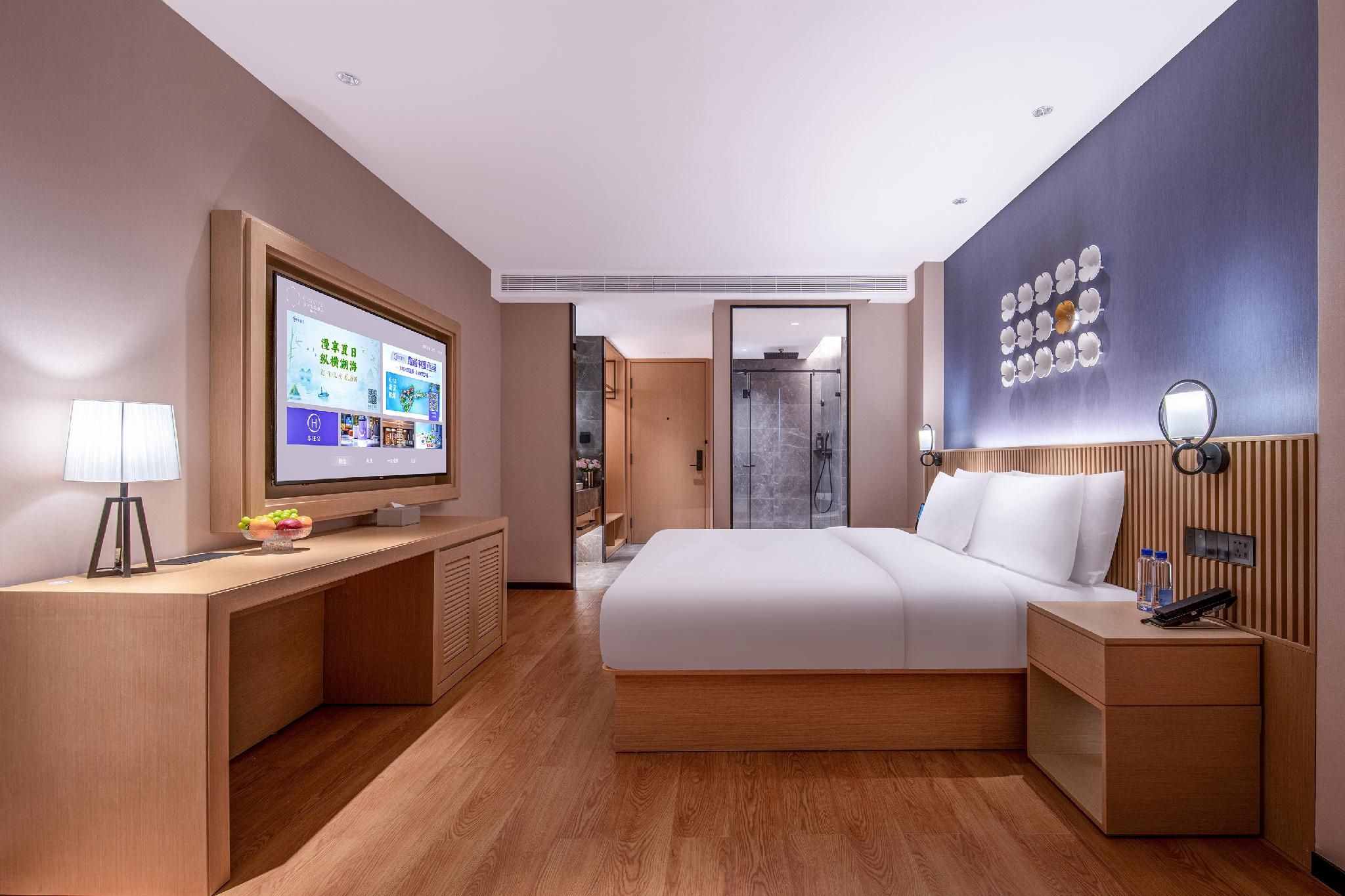 Superior Room Queen