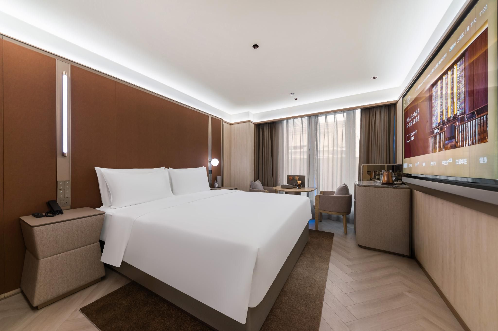 Huazhu - Executive Bed Room