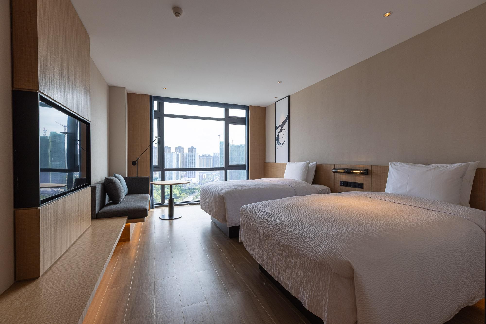 Refined, Guest room, 2 Double, City view