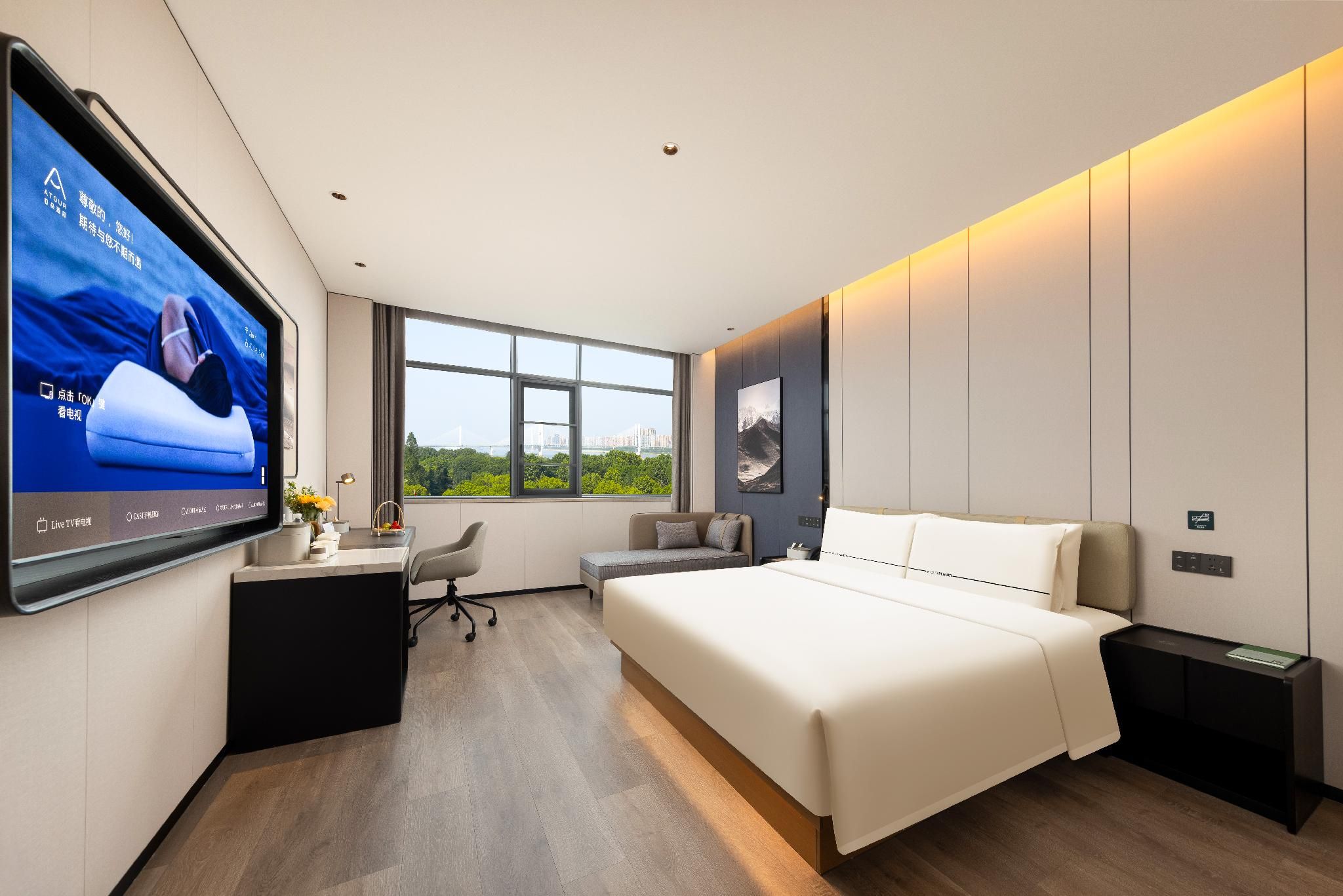 Premier 1 Bed Room with River View