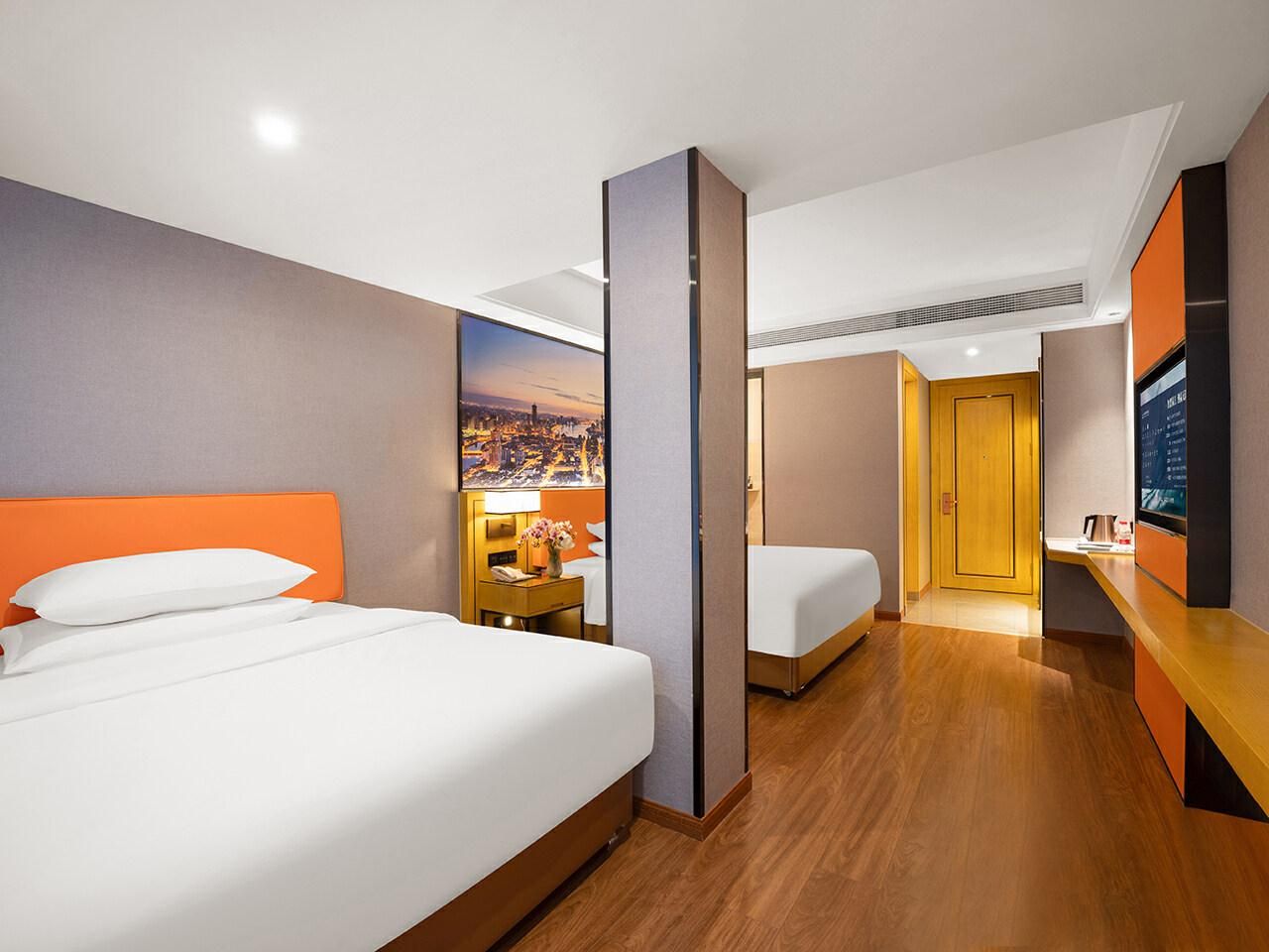 WH - Deluxe Room Twin