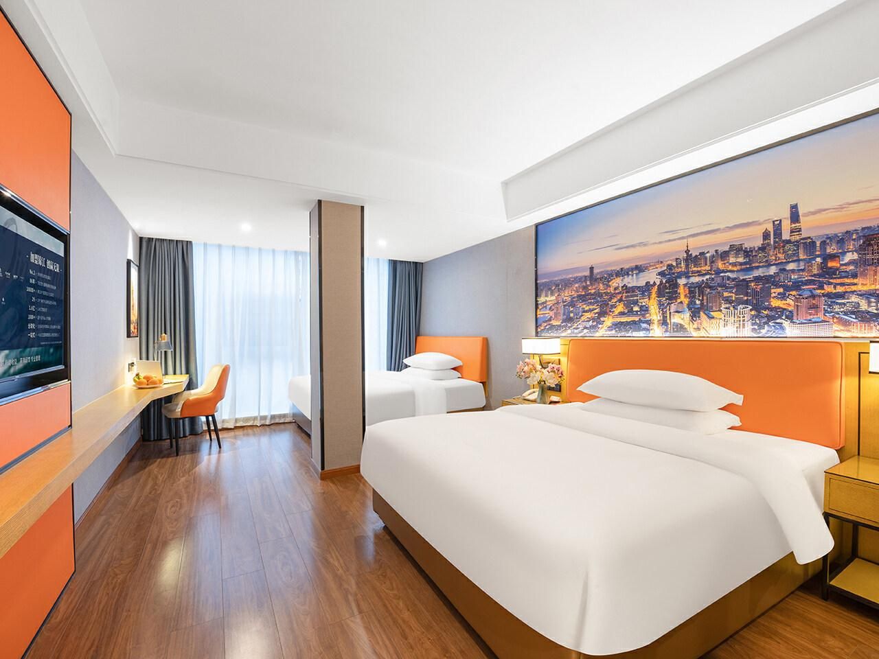 WH - Deluxe Room Twin