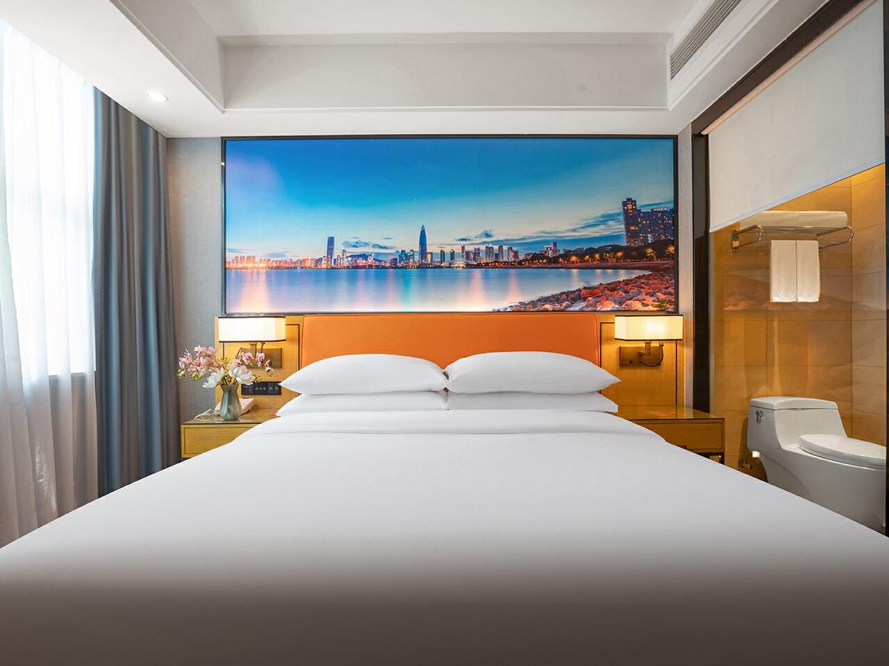 Standard - Queen Room