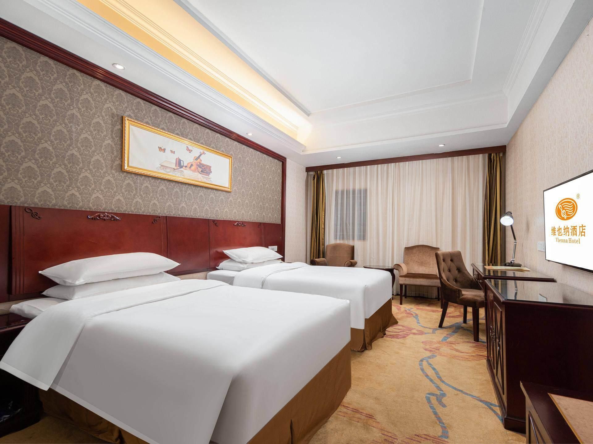 Twin Superior Room