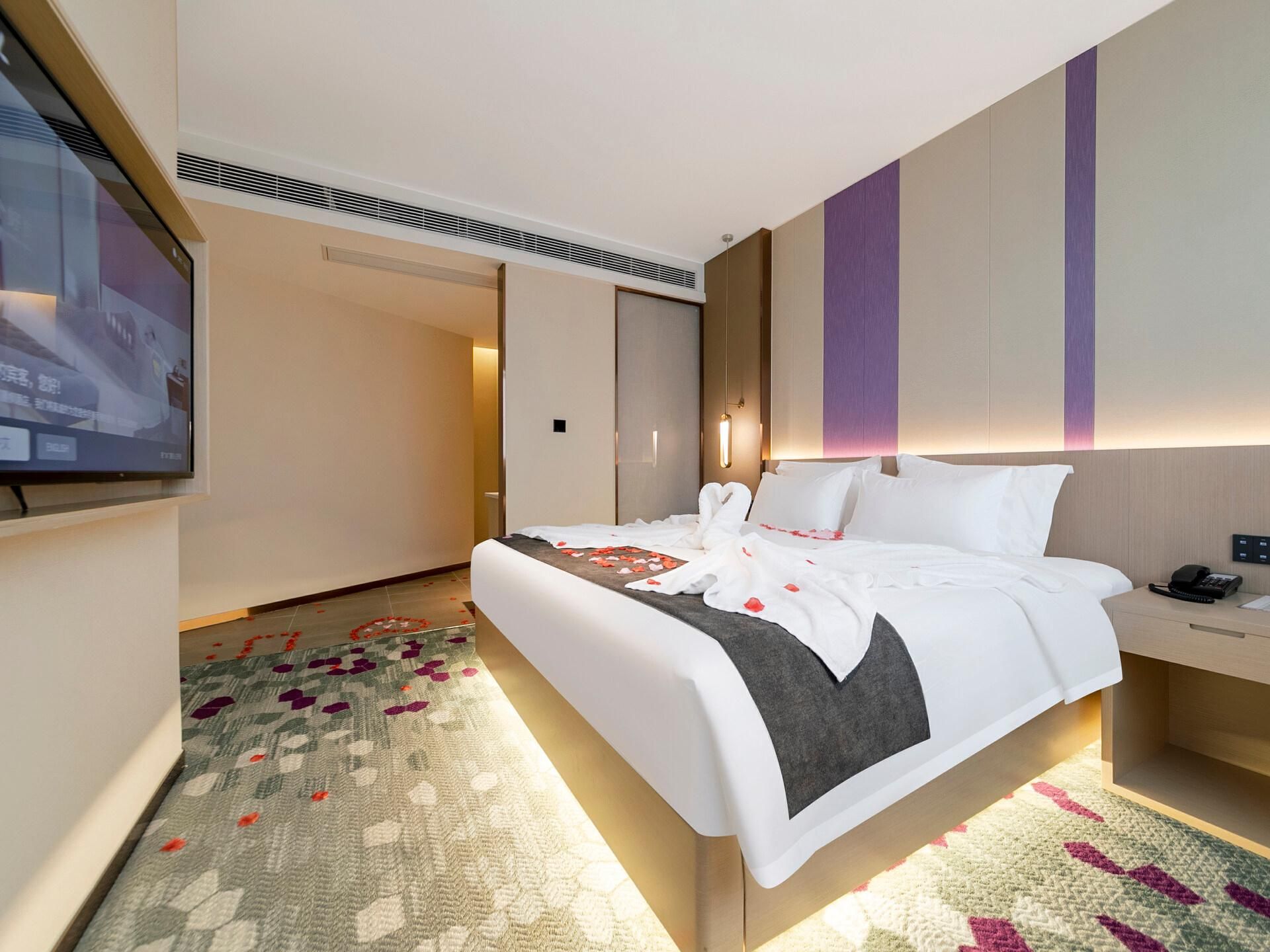 WH - Youxiang Romantic Room