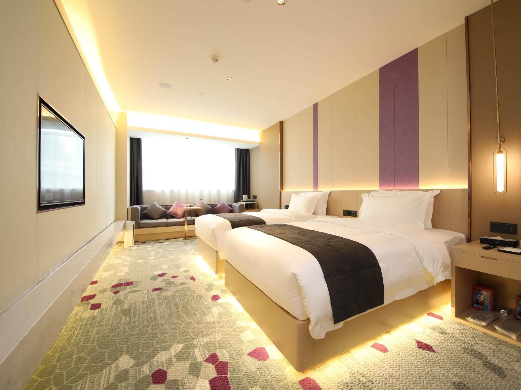 Twin Business Room
