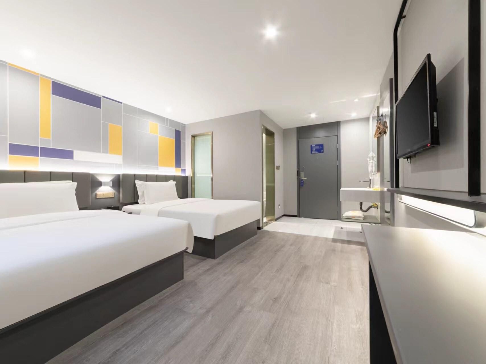 WH - New 7 Days Comfort Twin Room
