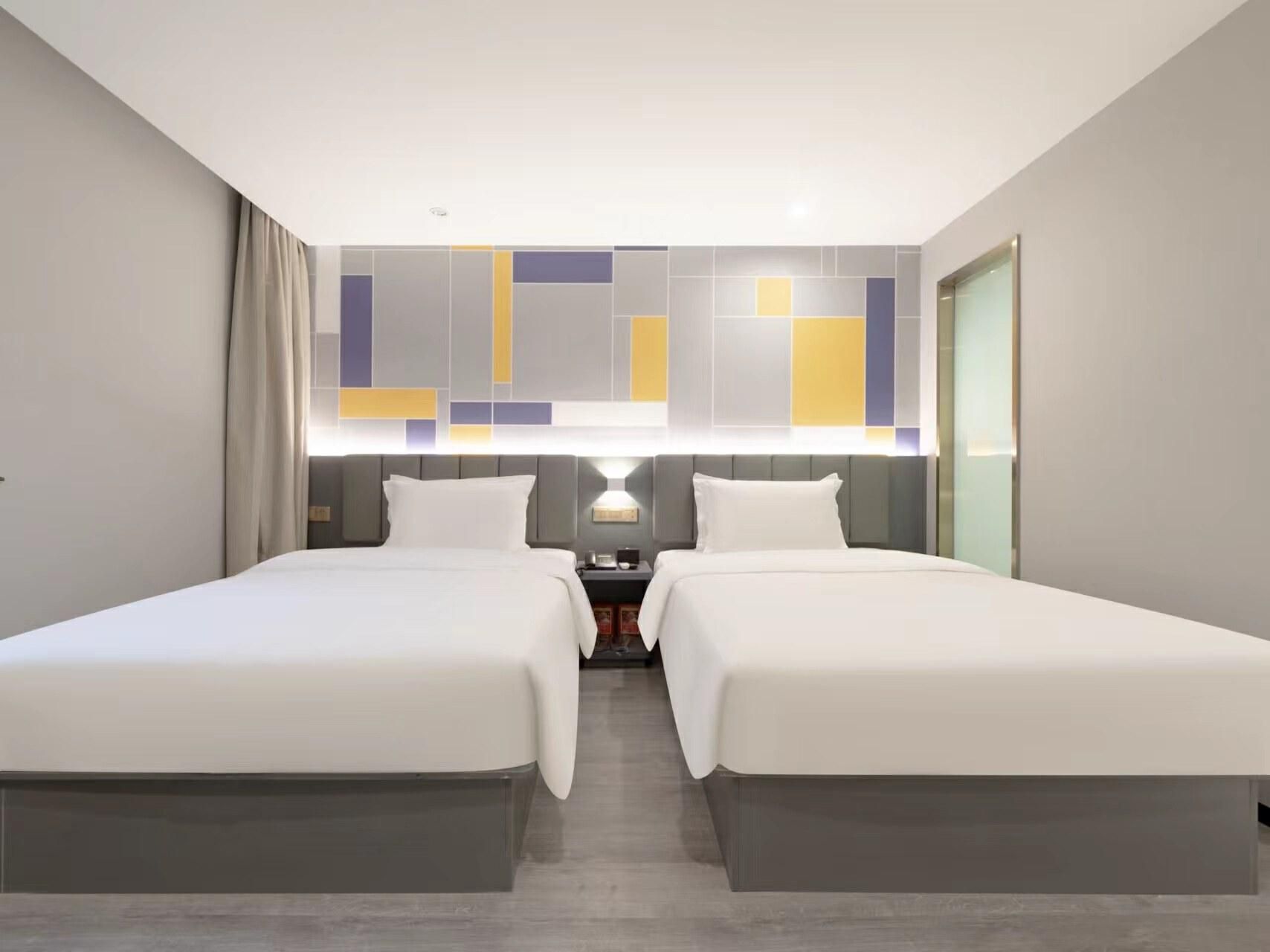 WH - New 7 Days Comfort Twin Room