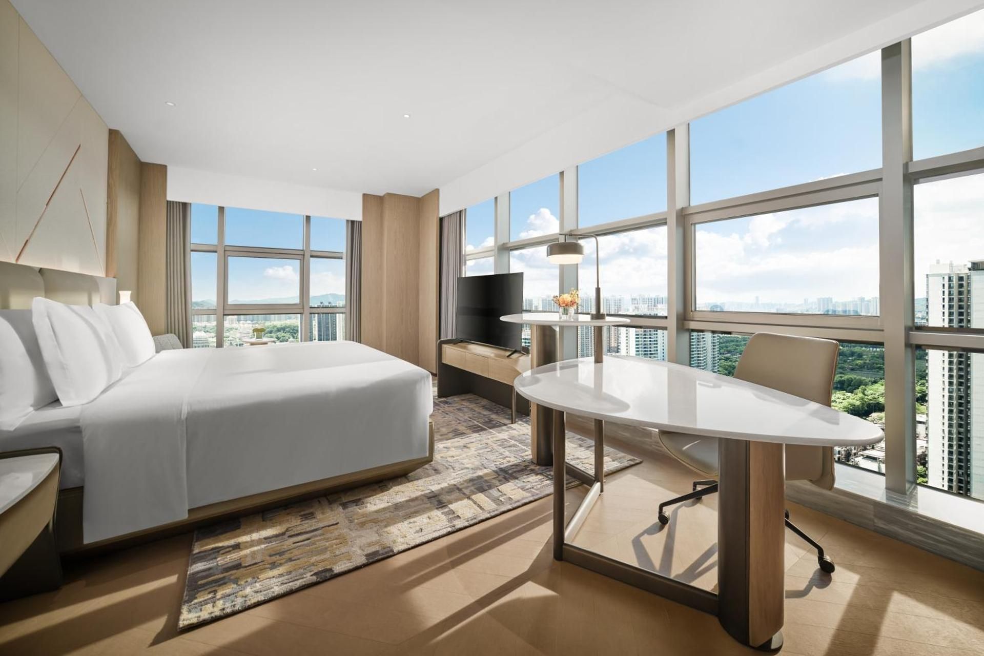 Suite - Non-Smoking