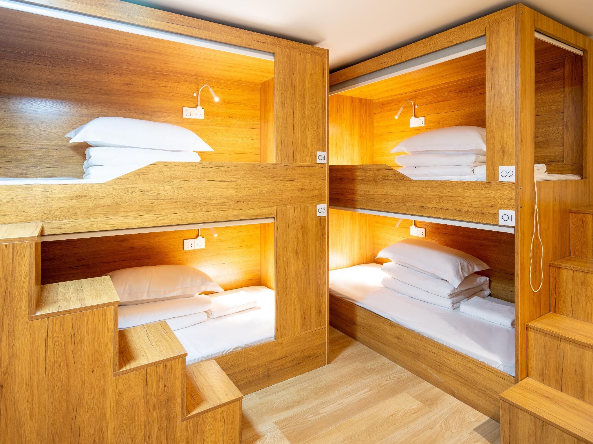 1 Person in 6-Bed Dormitory - Male Only