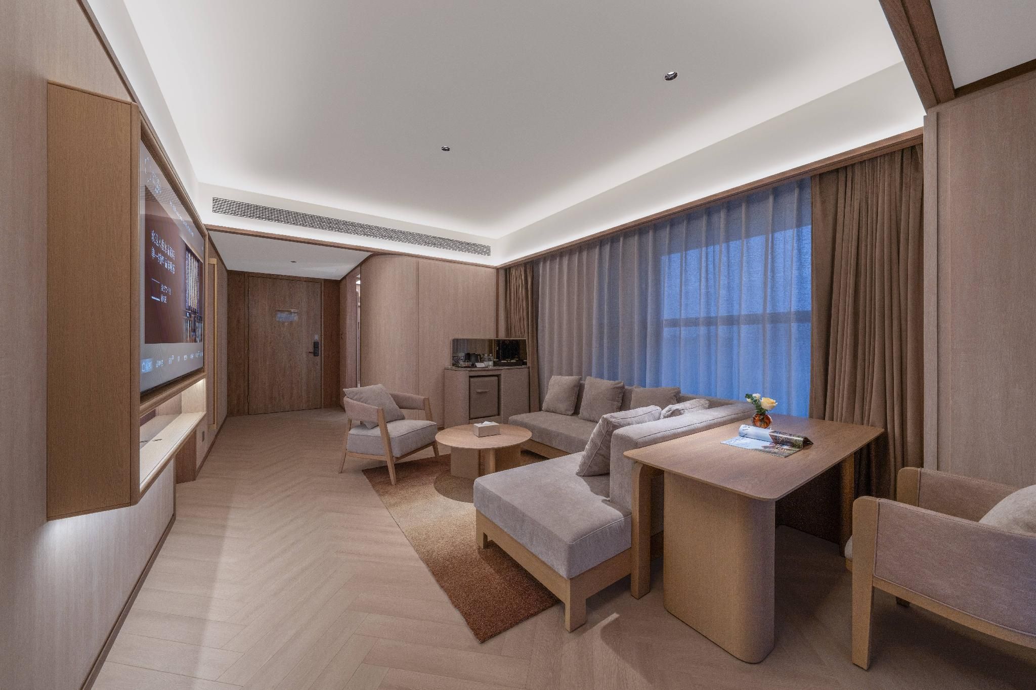 Huazhu - Executive Suite
