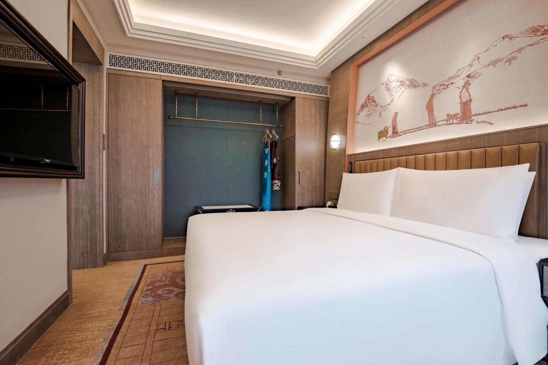 Tibetan Family Suite-Three people Tibetan Tea free experience