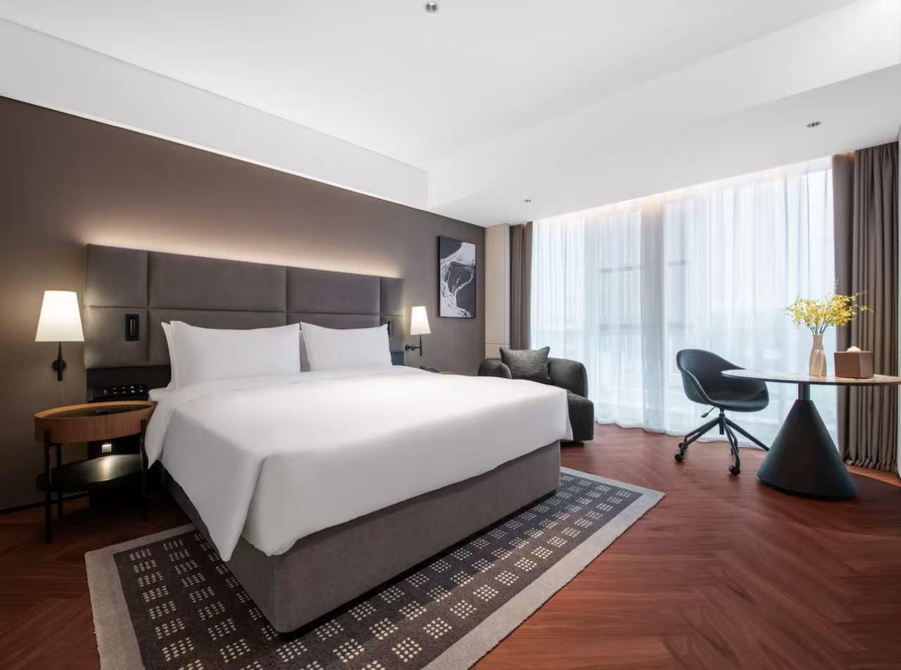 Intercity Superior Queen Room