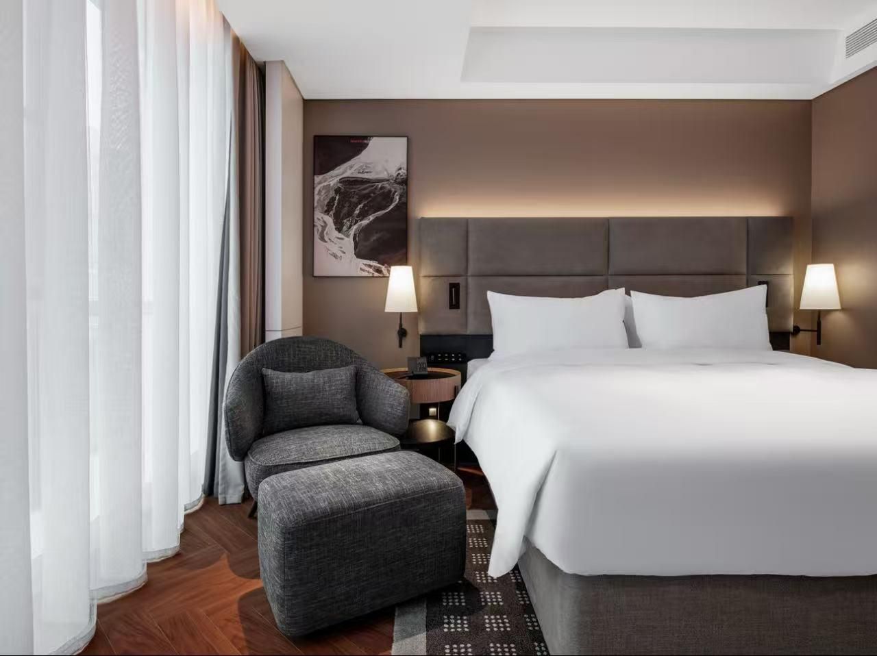Intercity Queen Room