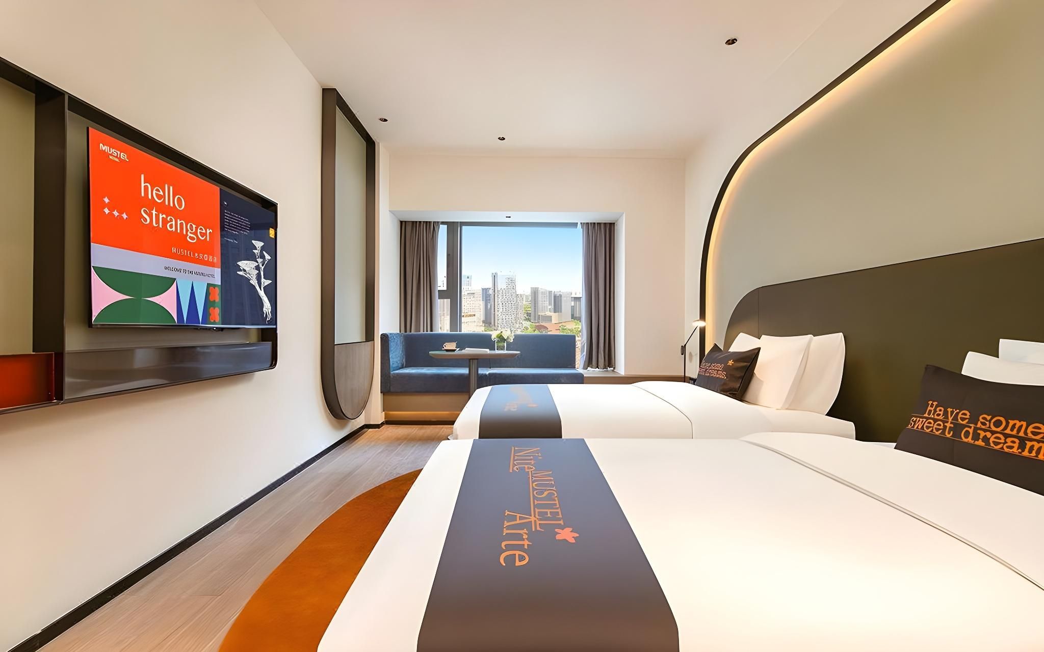 Exploration Twin Room With Air Purifier Forest Oxygen Bar + King Koil Mattress + Smart Control