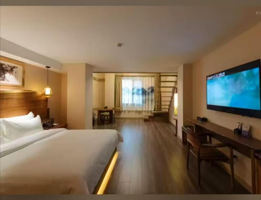 Two-Bedroom Duplex Suite with Two King Beds - Non-Smoking