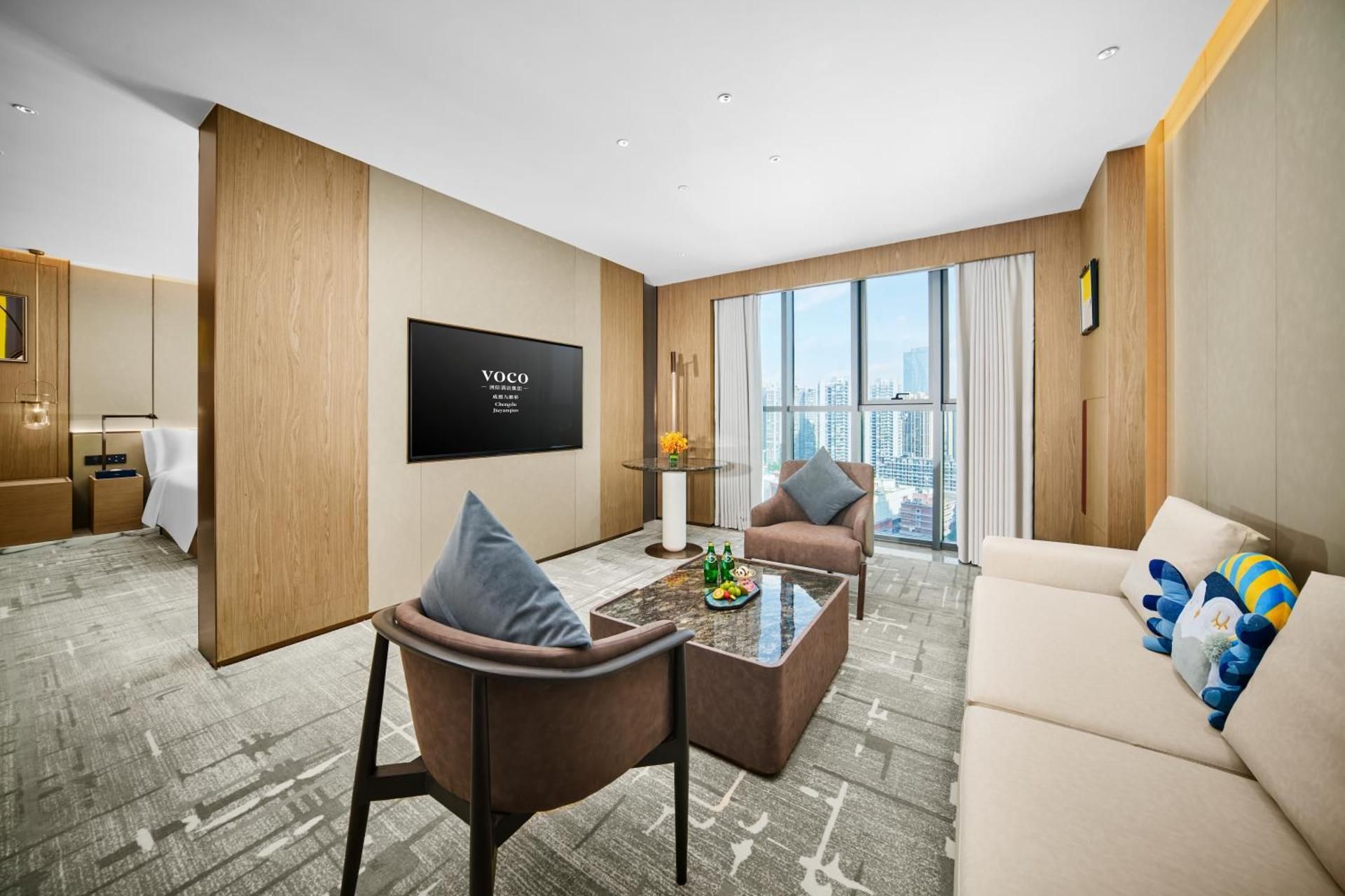 One-Bedroom King Suite