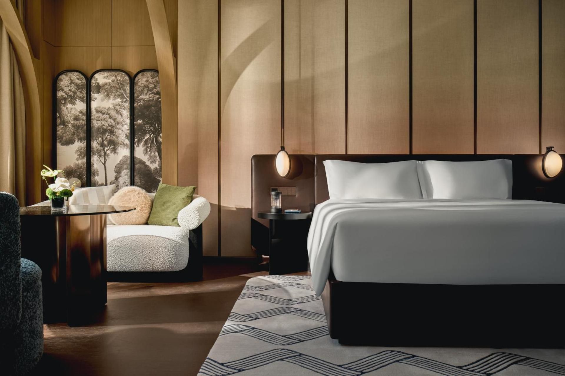 Standard King Room