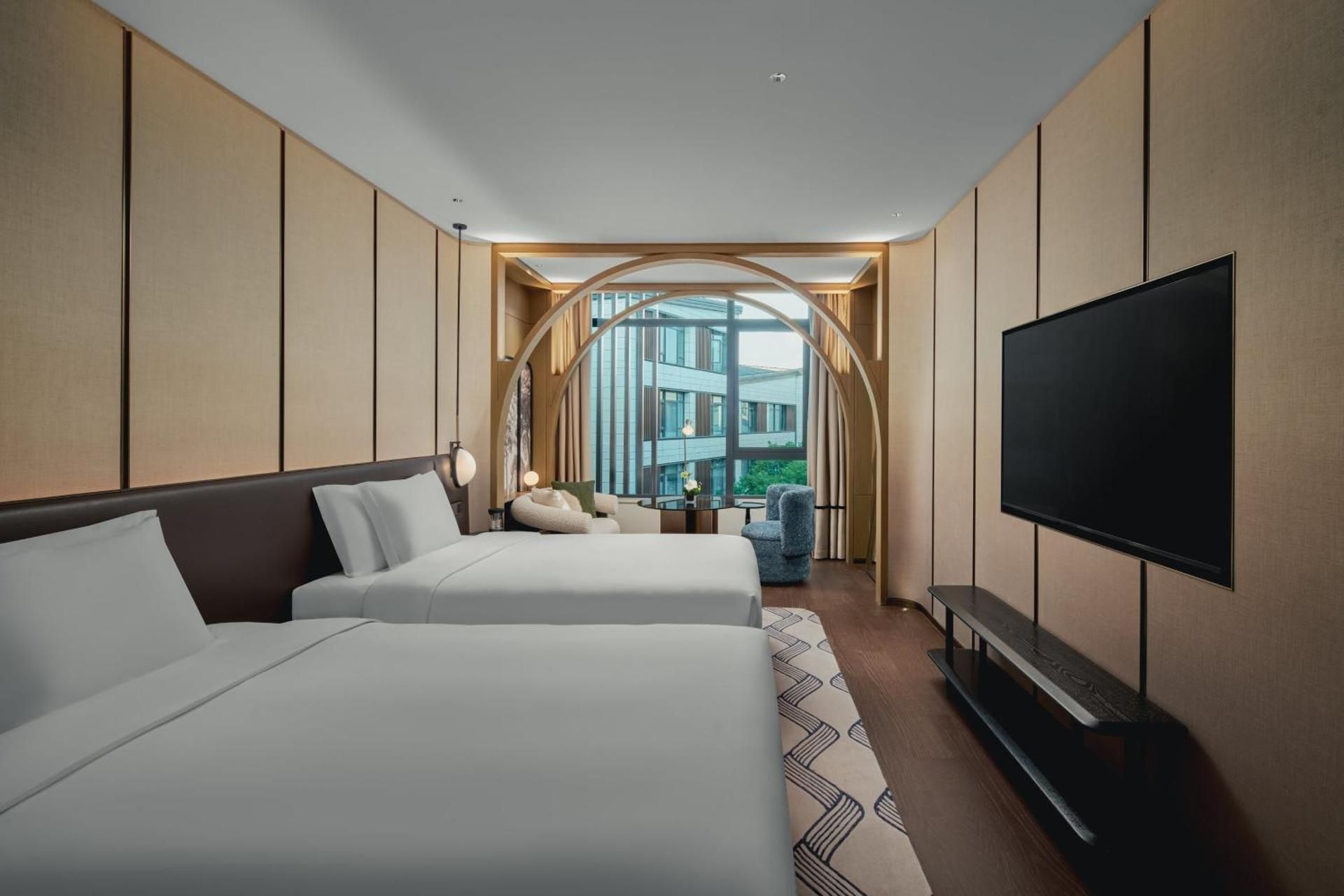 Standard Double Room with Two Double Beds and Garden View