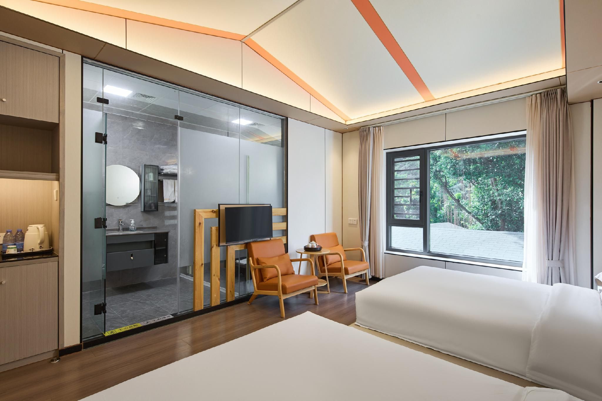 Guest Room - Twin Beds