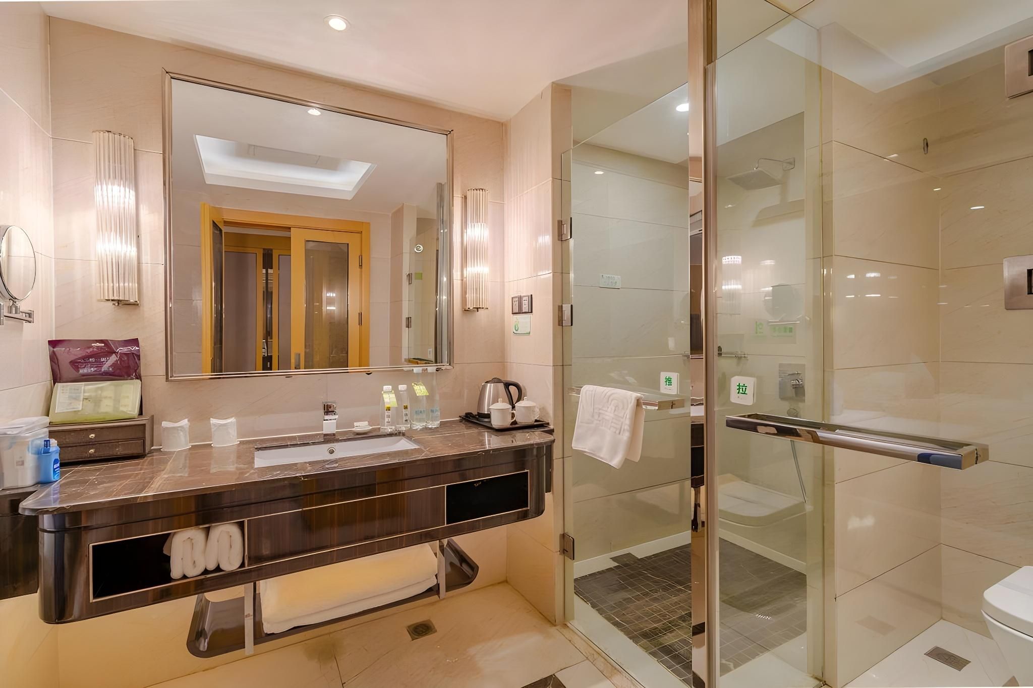 Ruineng CEO International Hotel (Hefei South Railway Station Leijie Street) Superior 2-bed Room 3