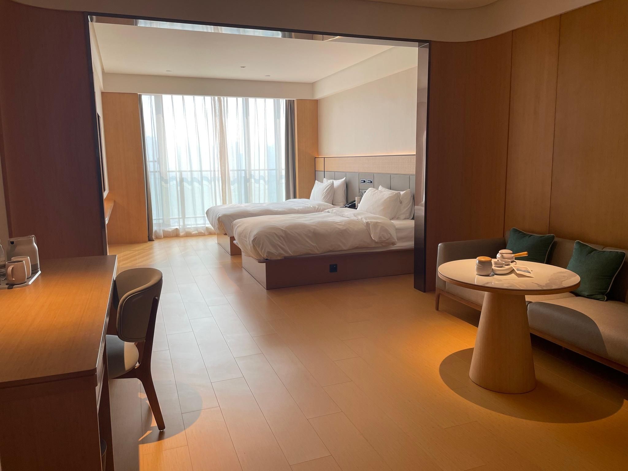 Huazhu - Business Twin Room