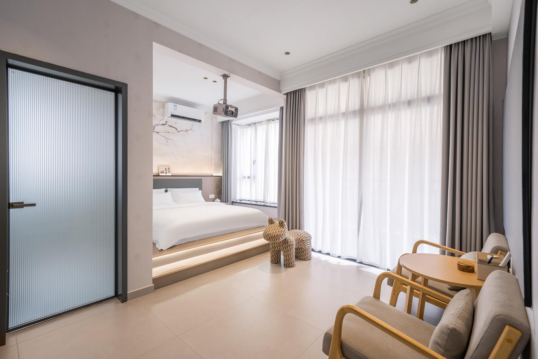 Premier Cinema Themed Double Room