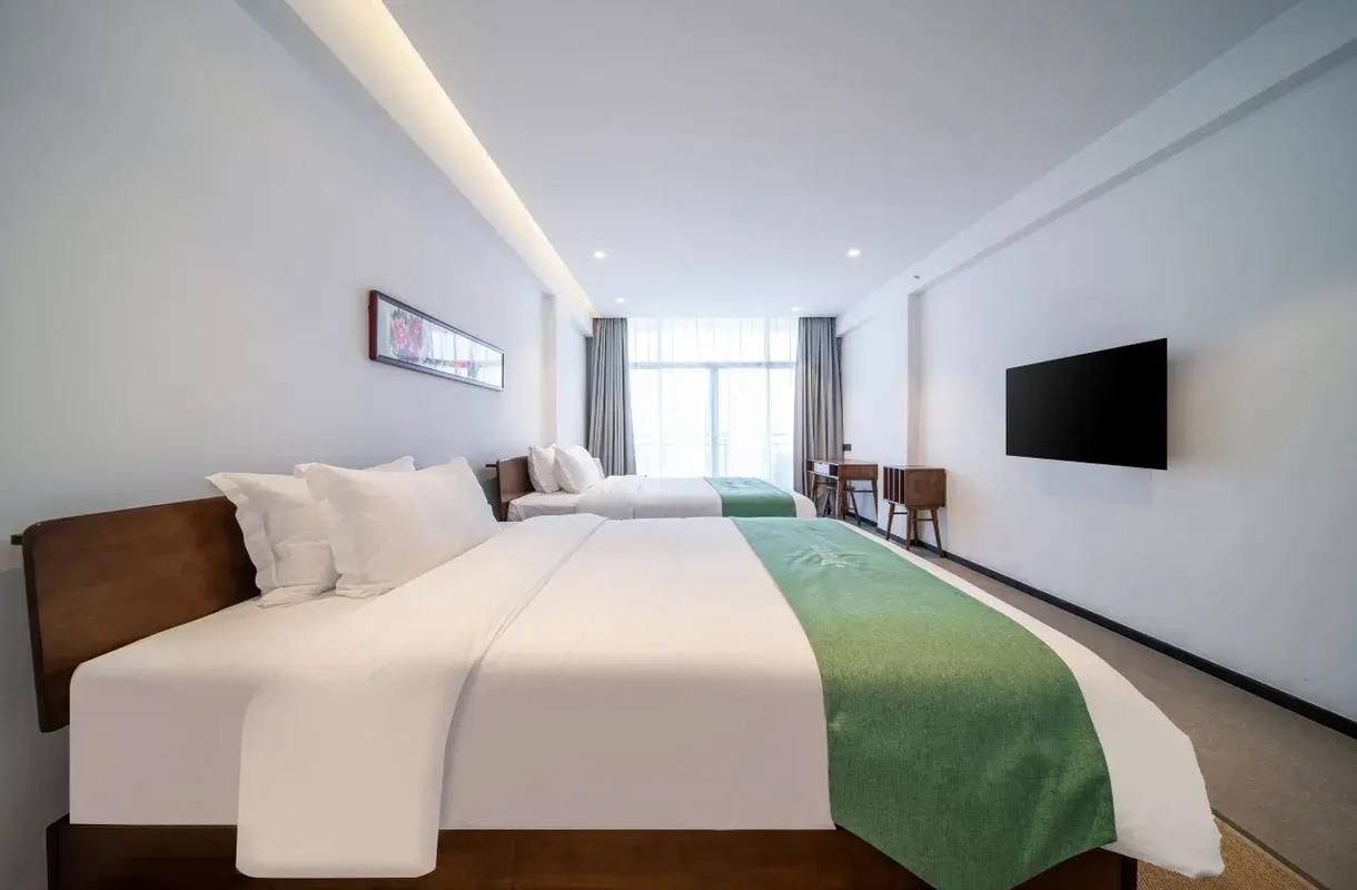 Superior Partial Sea View Twin Bed