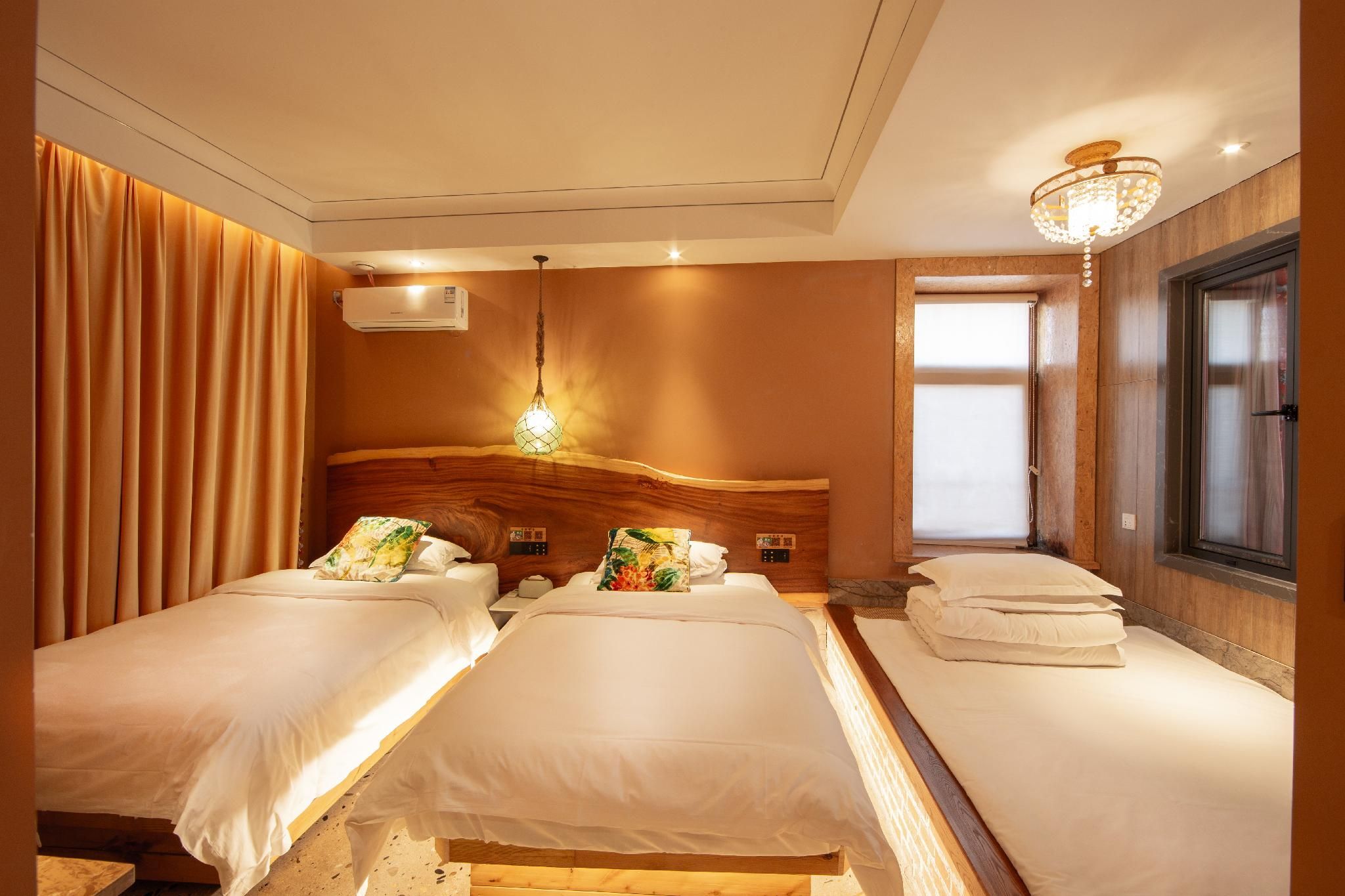 Family Suite Double Bed and Twin Bed