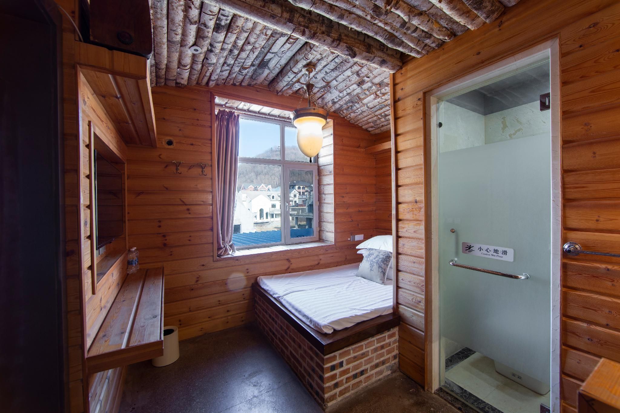 Standard Plus Room with 2 Double Beds