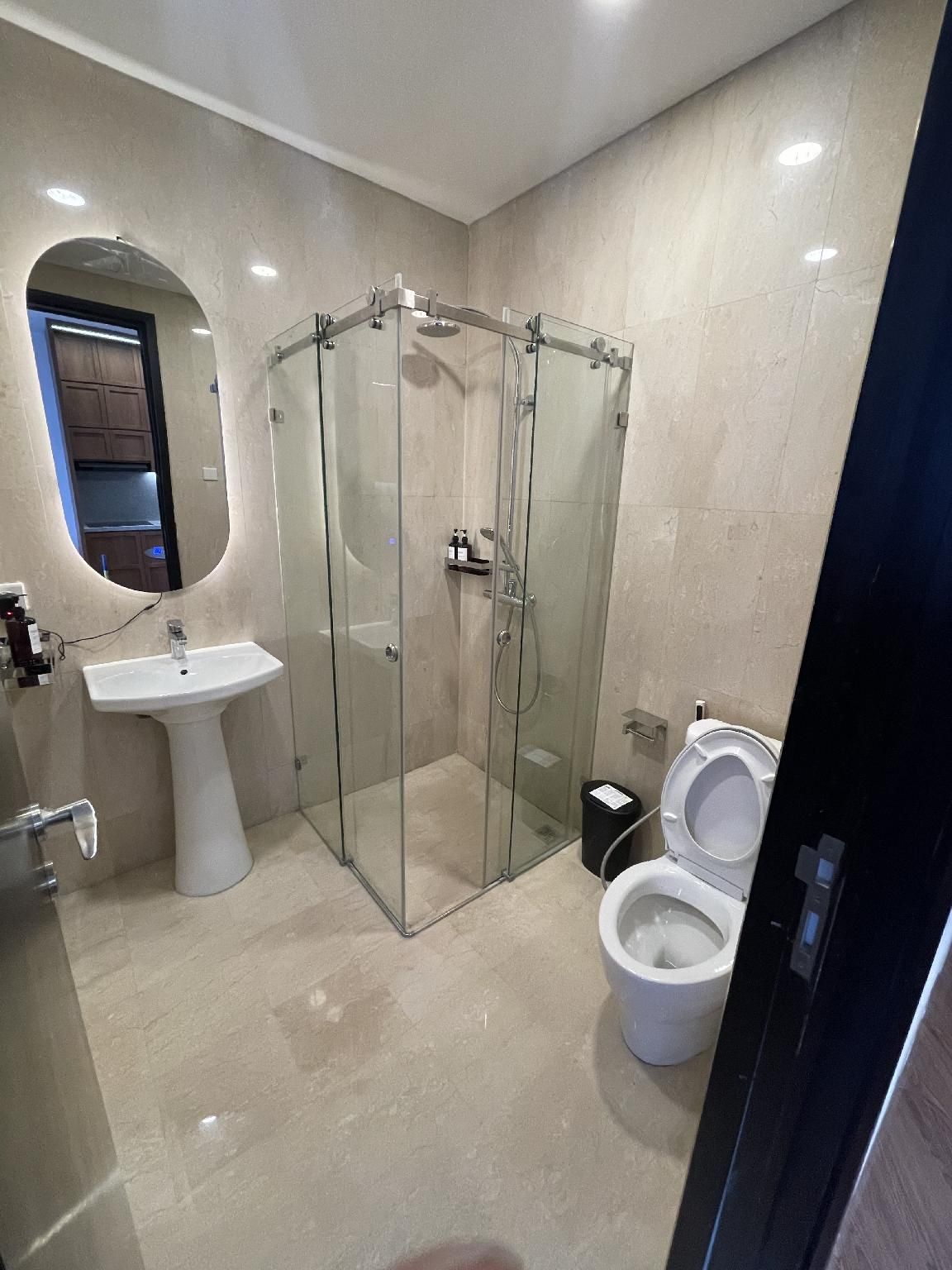 S9/SUDIRMAN SUITES/above orient hotel