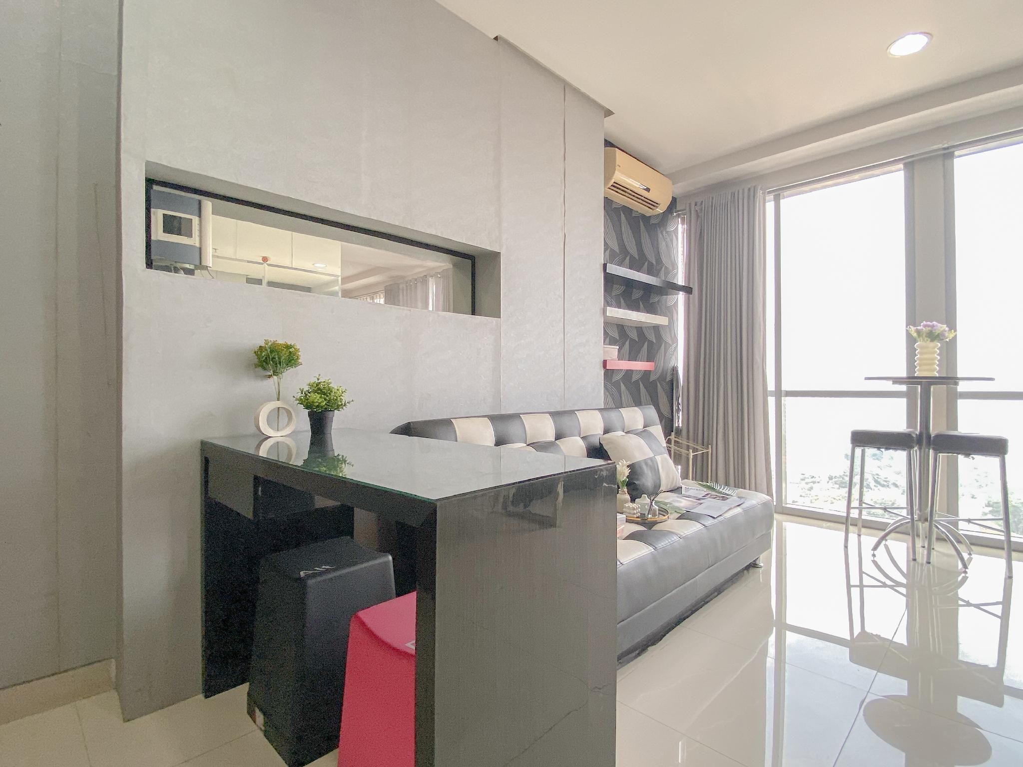 Nice Homey Studio Apt Kemang Mansion By Travelio