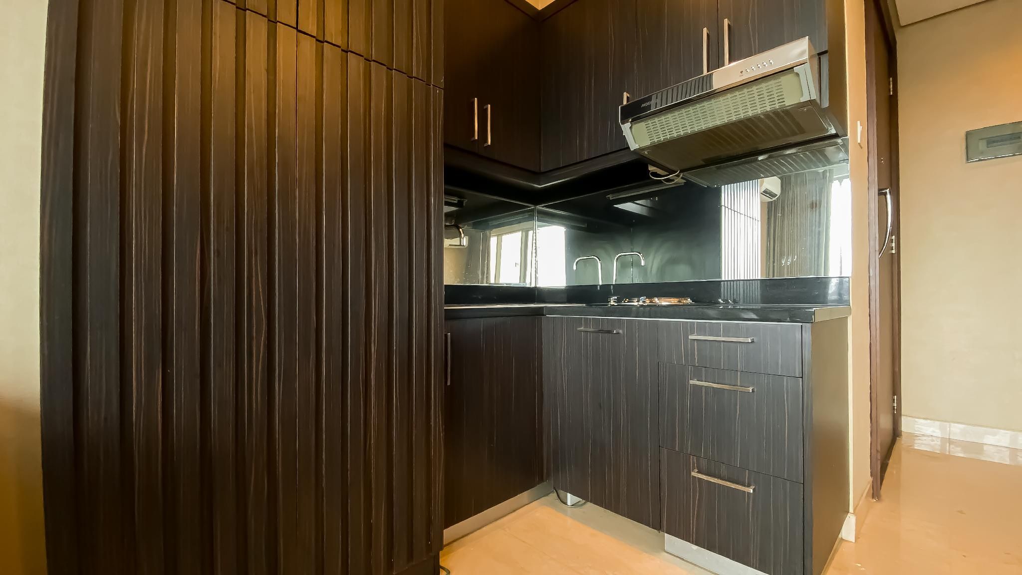Elegant Studio at Kemang Mansion By Travelio