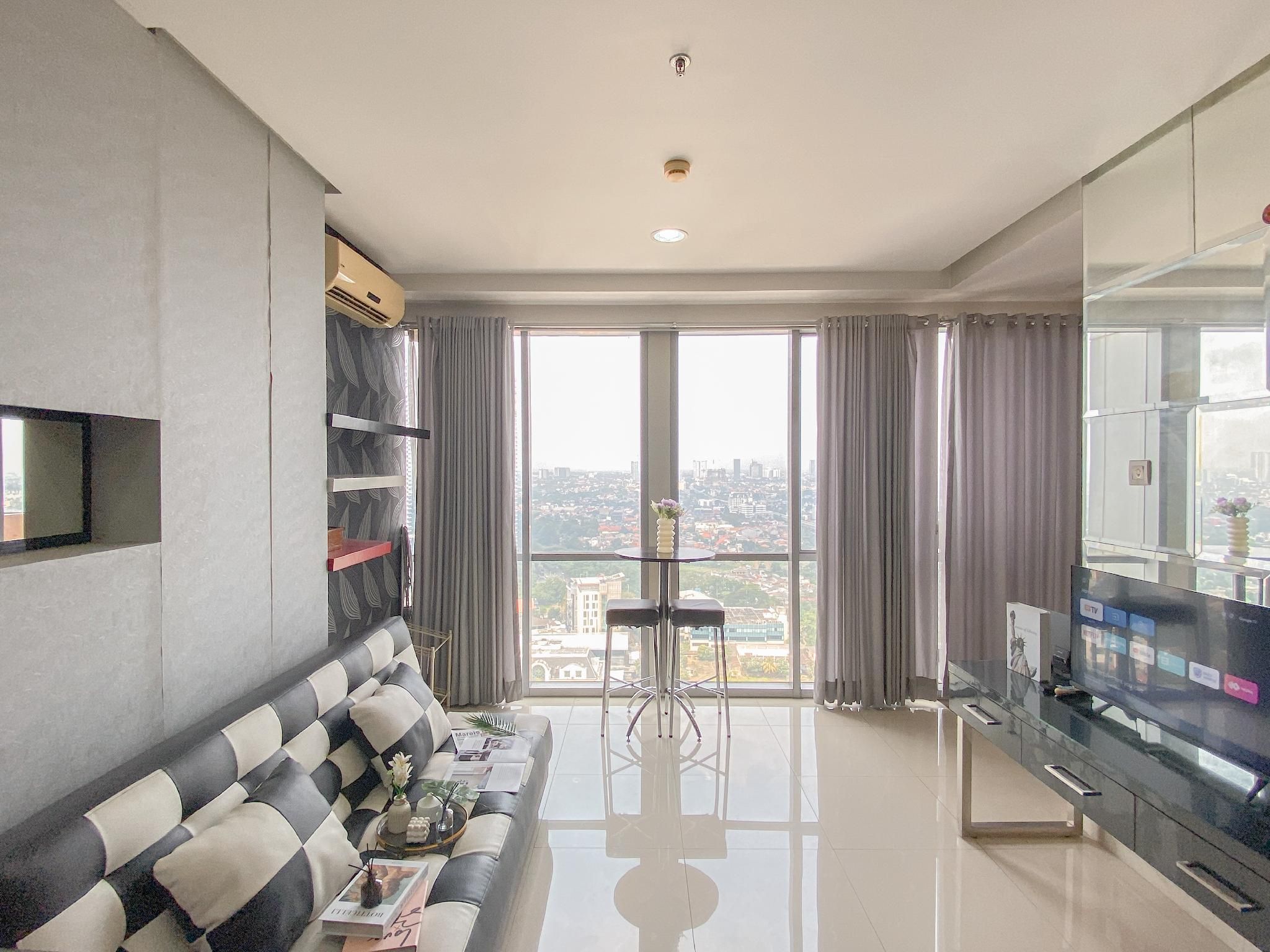 Nice Homey Studio Apt Kemang Mansion By Travelio