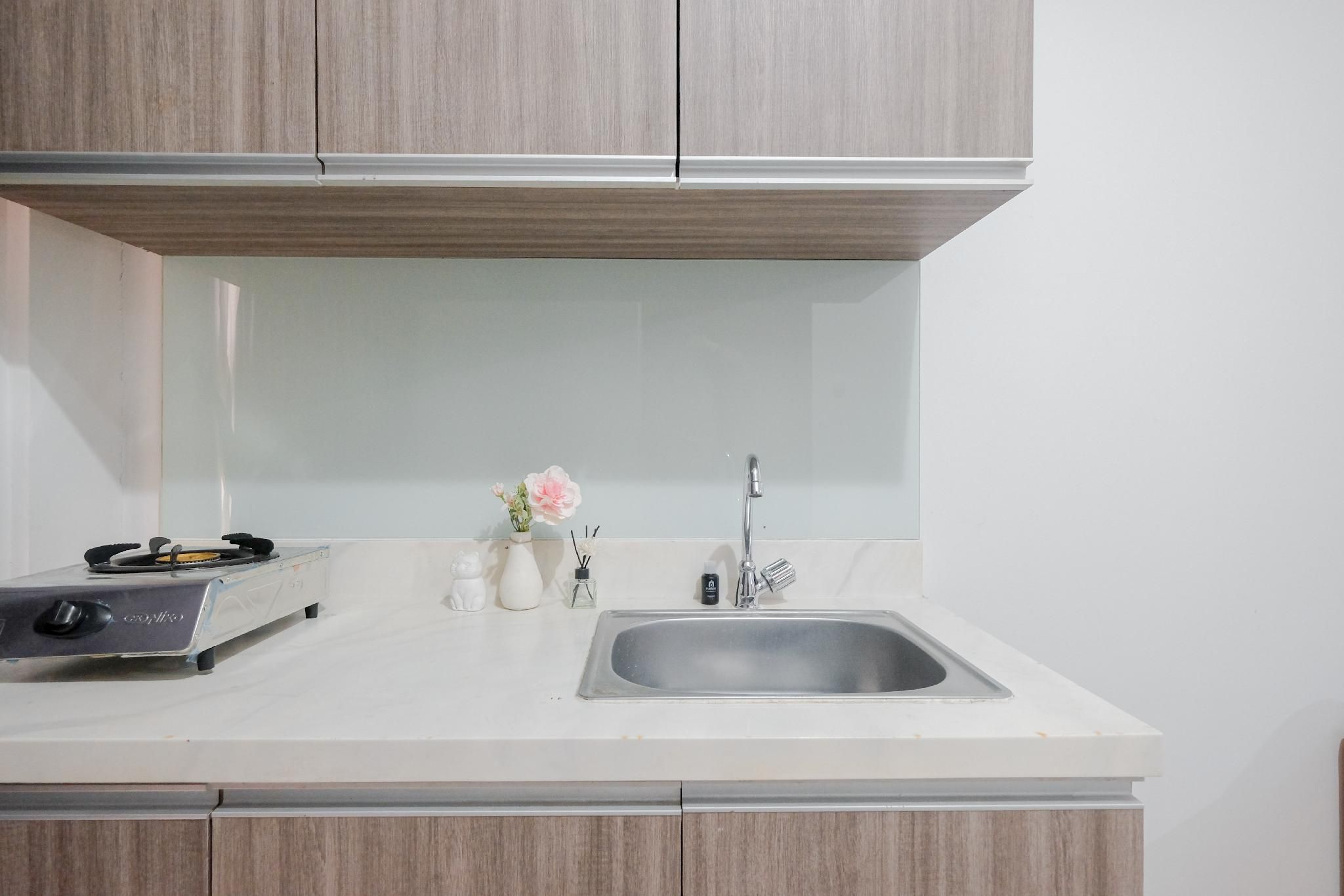 Well Designed 2BR Vittoria Residence By Travelio