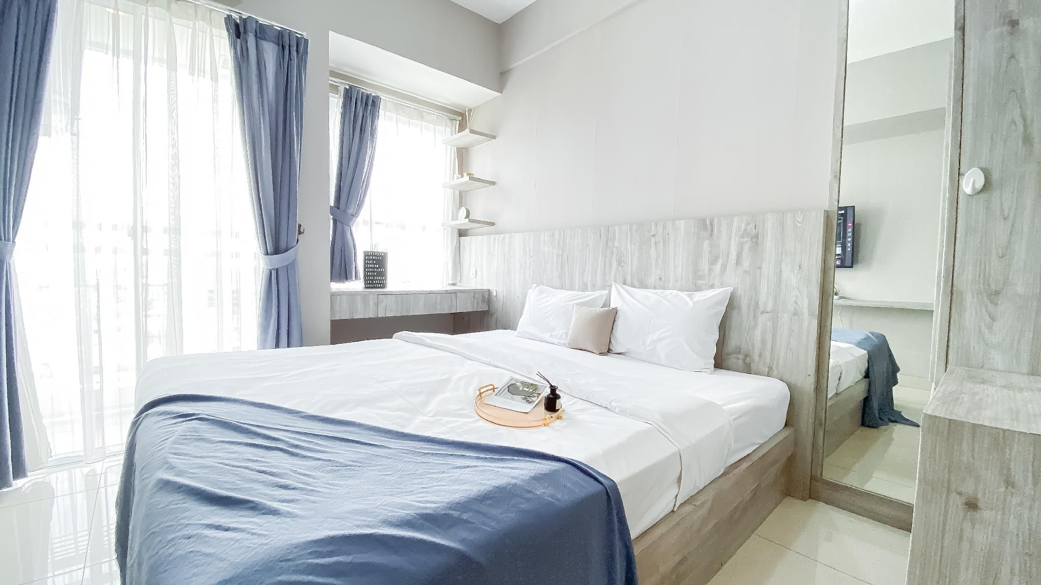 Comfy Studio Apartment at Citra Living By Travelio
