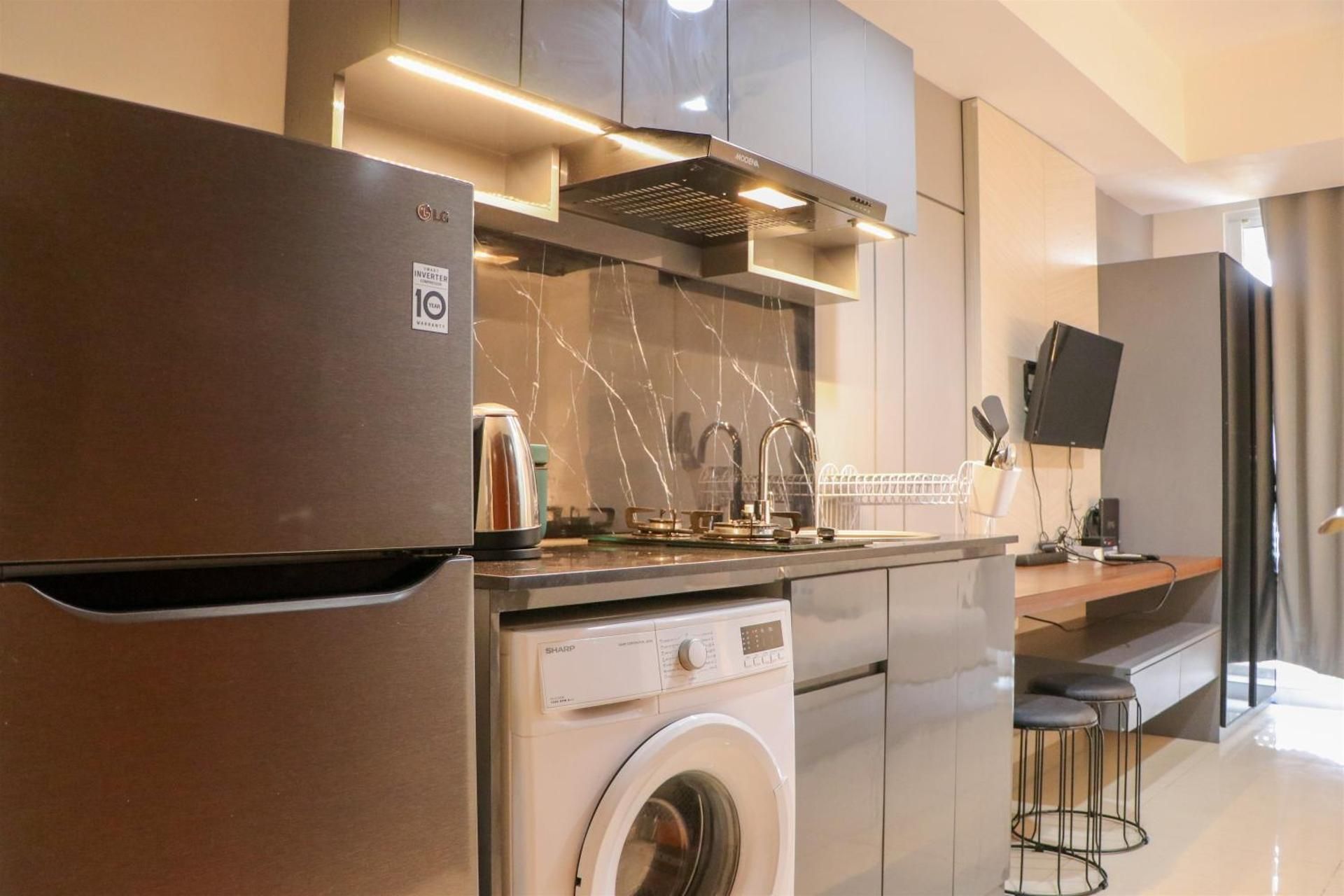 Studio Apartment
