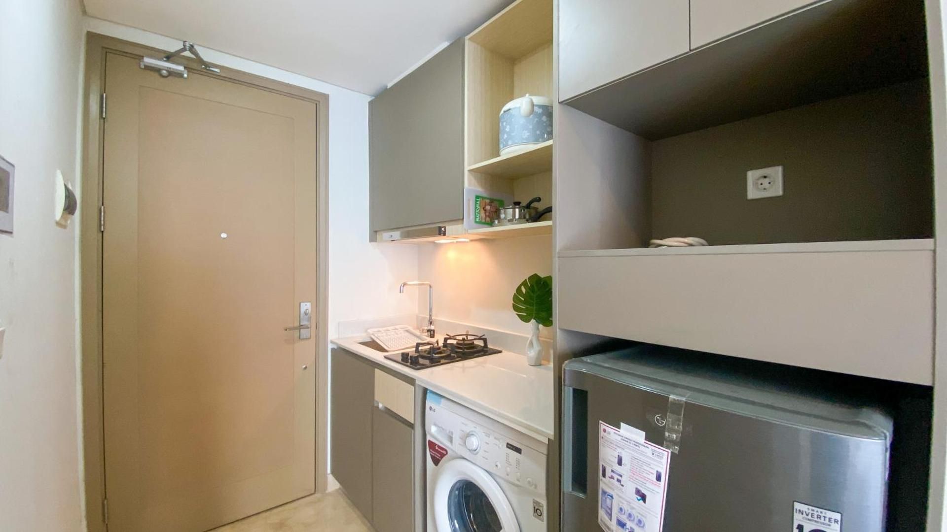 Studio Apartment