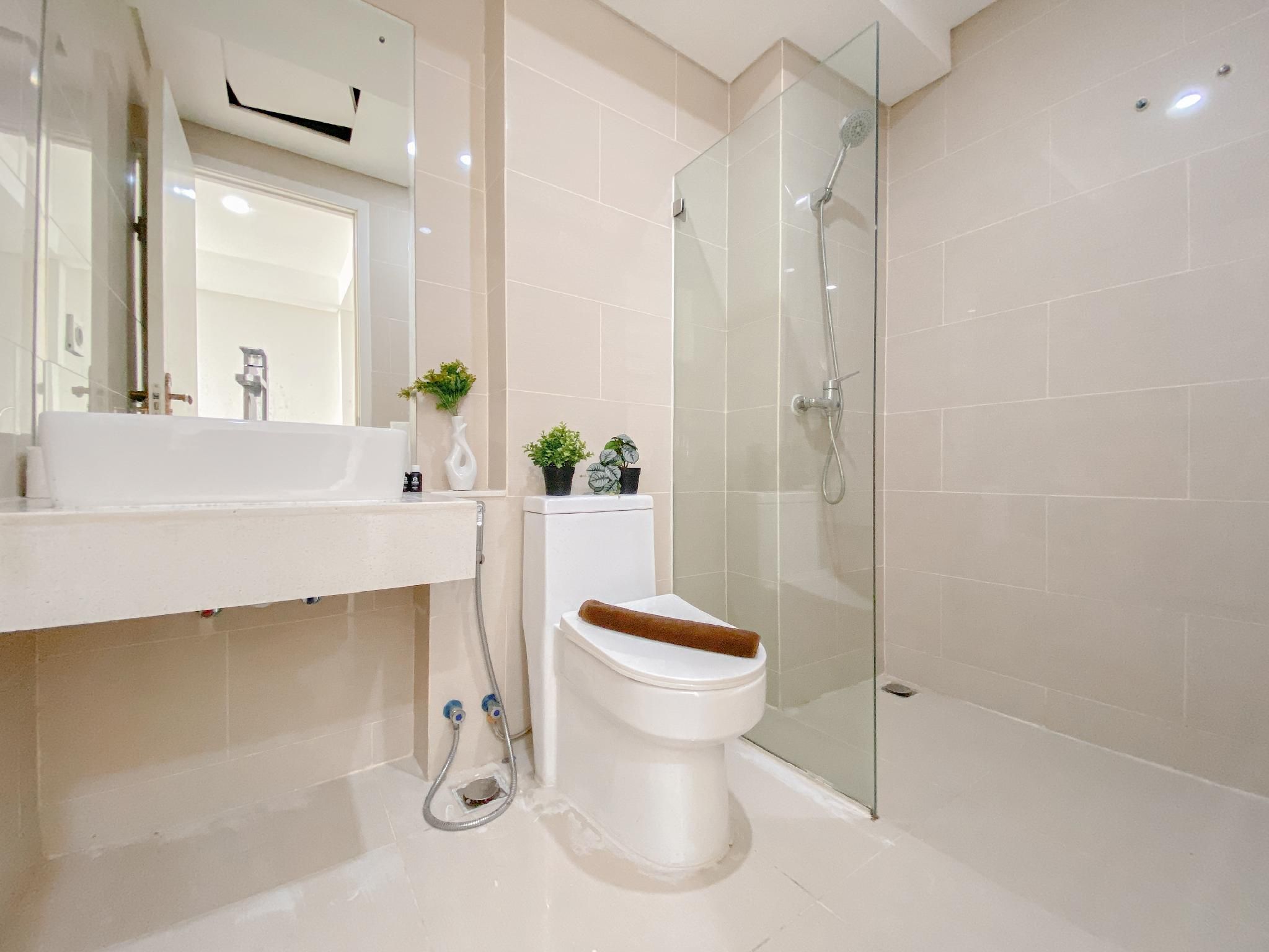 New Furnished Studio Daan Mogot City By Travelio