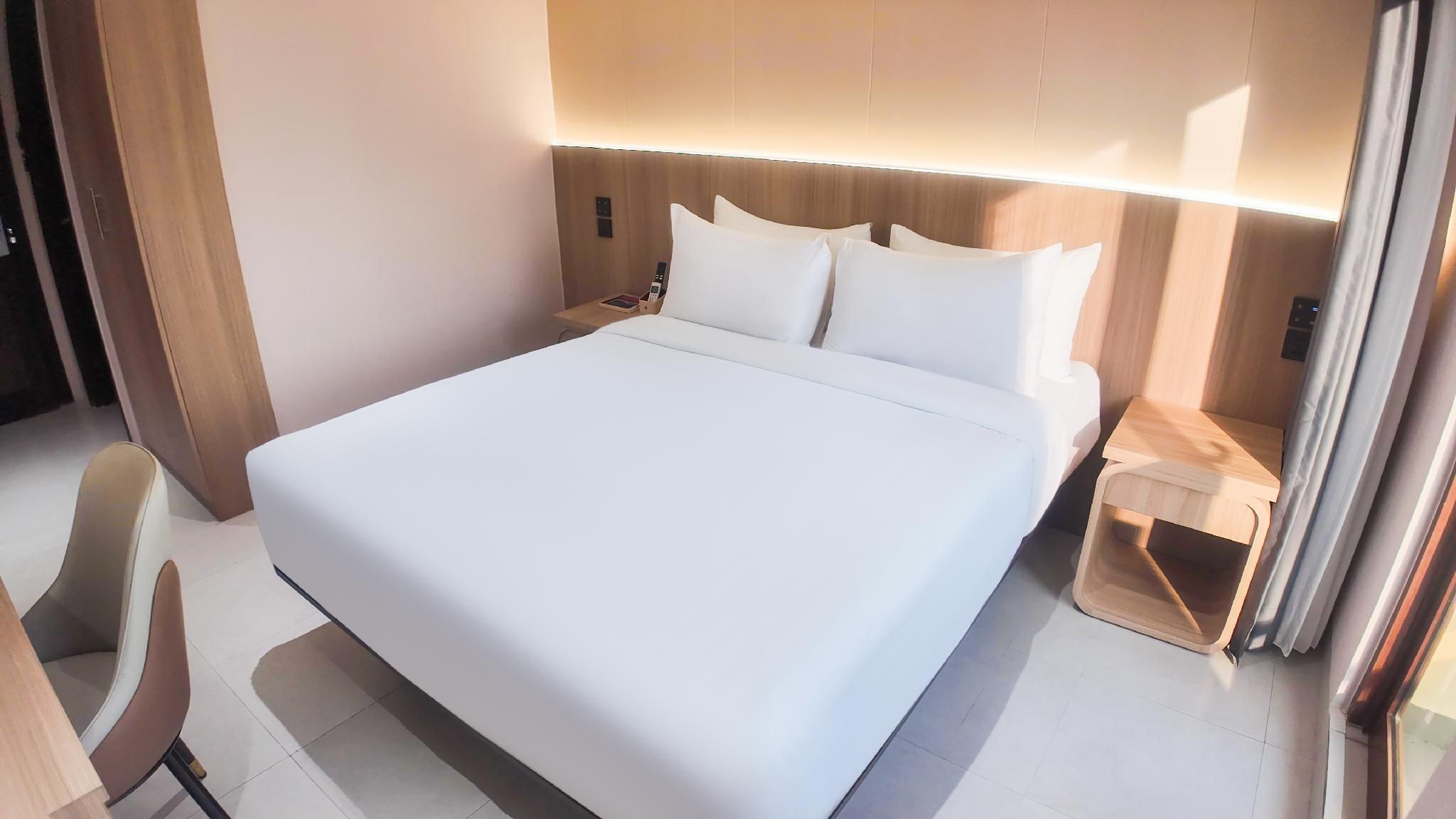 Smart Luxe Room
