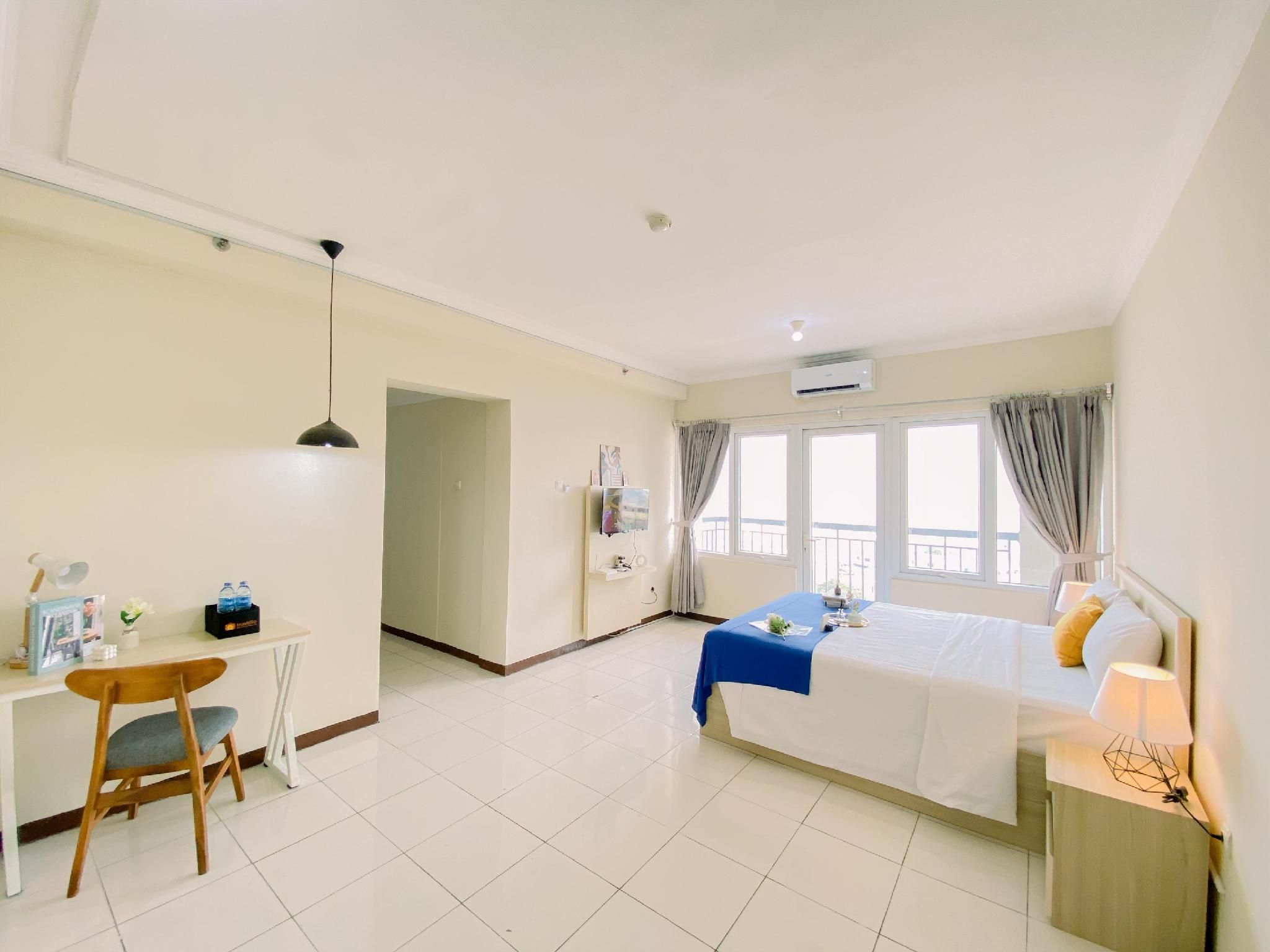Best Studio at Grand Palace Kemayoran By Travelio