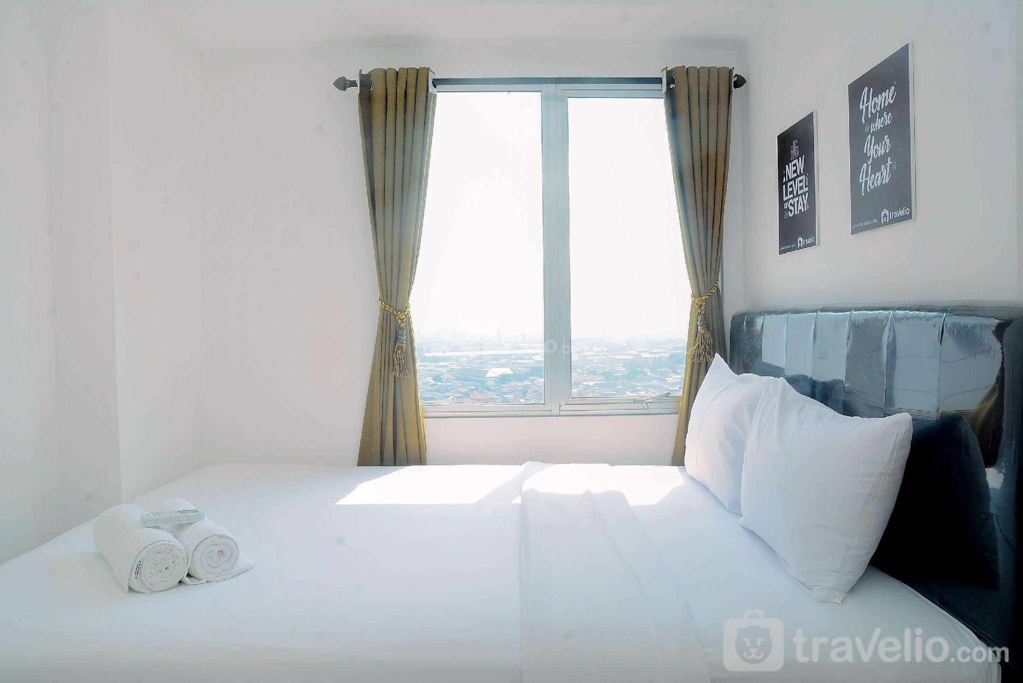 Modern Furnished 2BR Bassura City Apt By Travelio