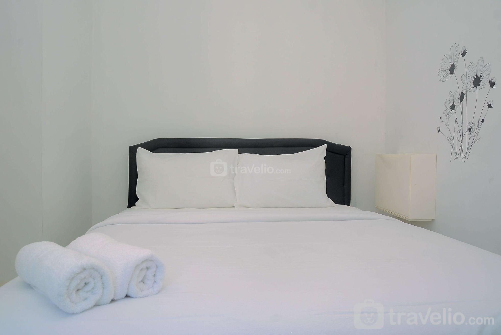 Cozy 2BR Apt at Bassura City near Mall By Travelio